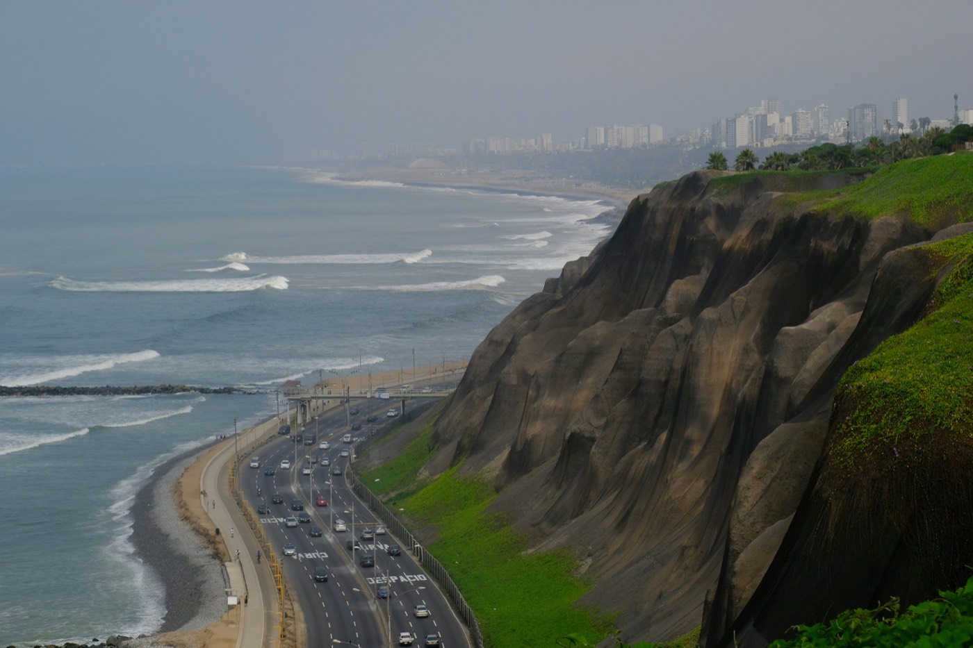 Costa Verde coastal highway below the Miraflores clifftops, Lima, Peru